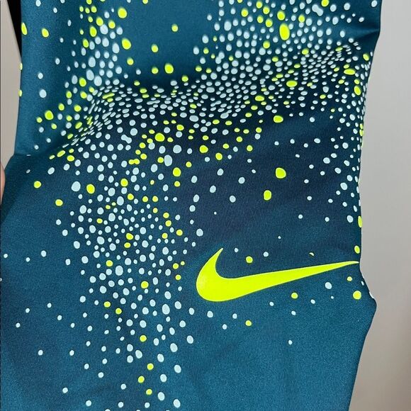 Nike Teal Leggings with Yellow Dots - Picture 4 of 6